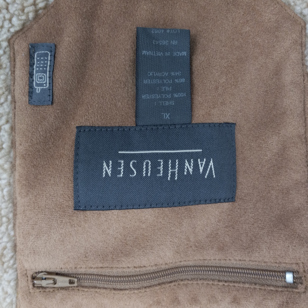 Vanhuesen Jacket